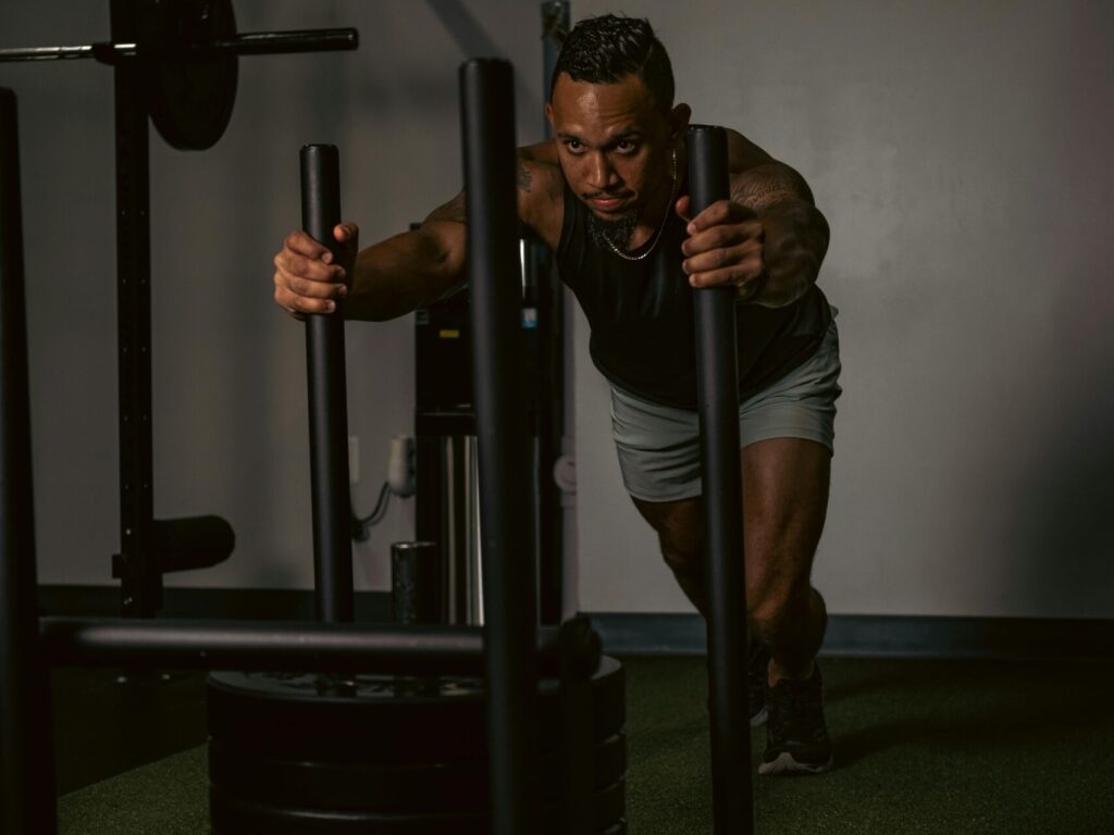 Sled Push ist eine Übung bei Hyrox