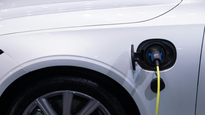 Was ist besser Hybrid oder Plug-in-Hybrid